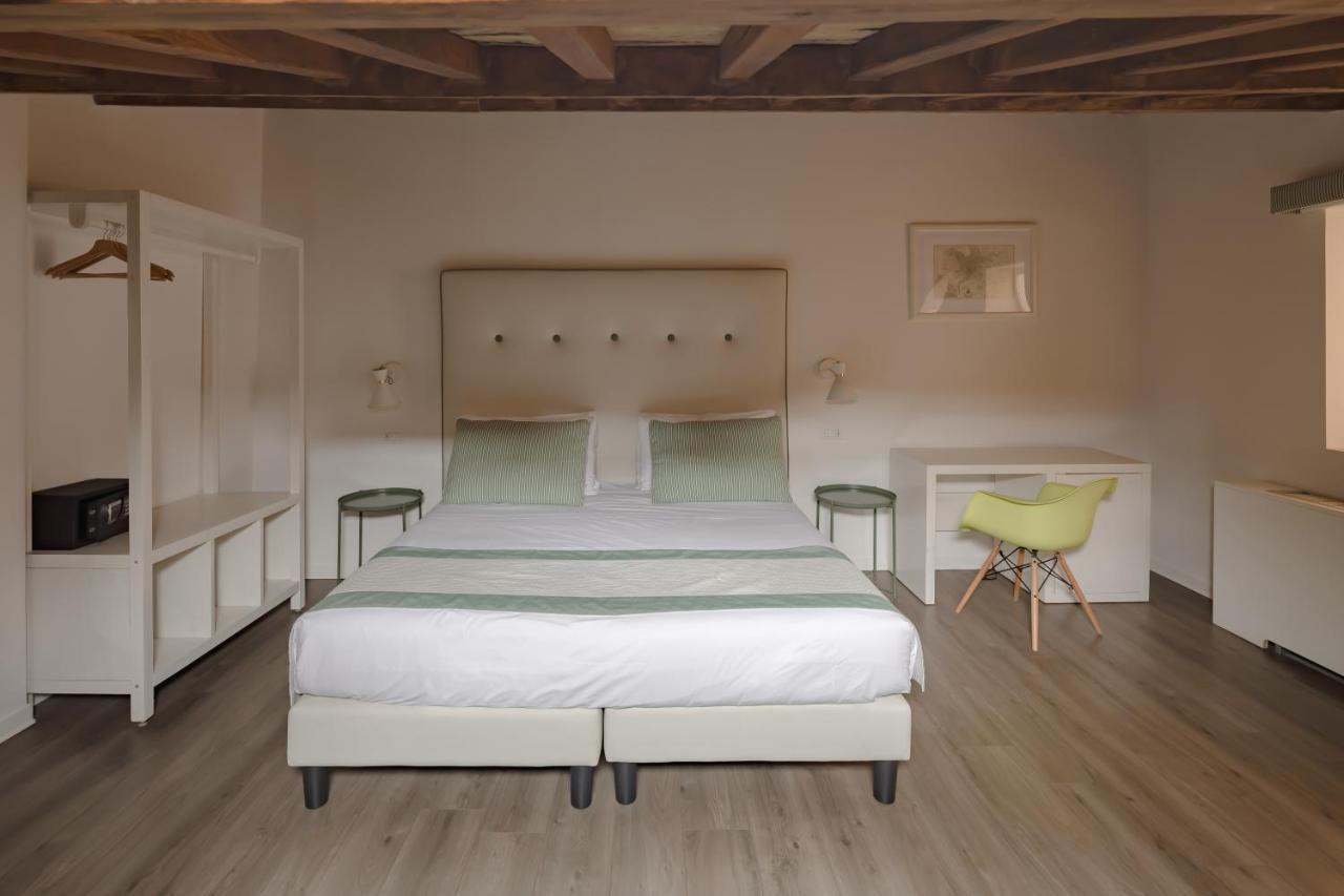 Palazzo Lupardi Relais Acomodação com café da manhã  3*